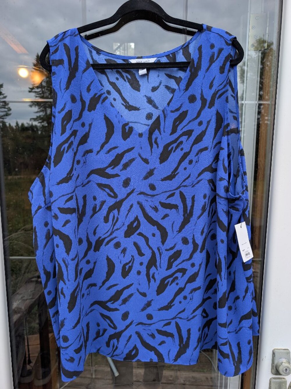 nine West blue blouse